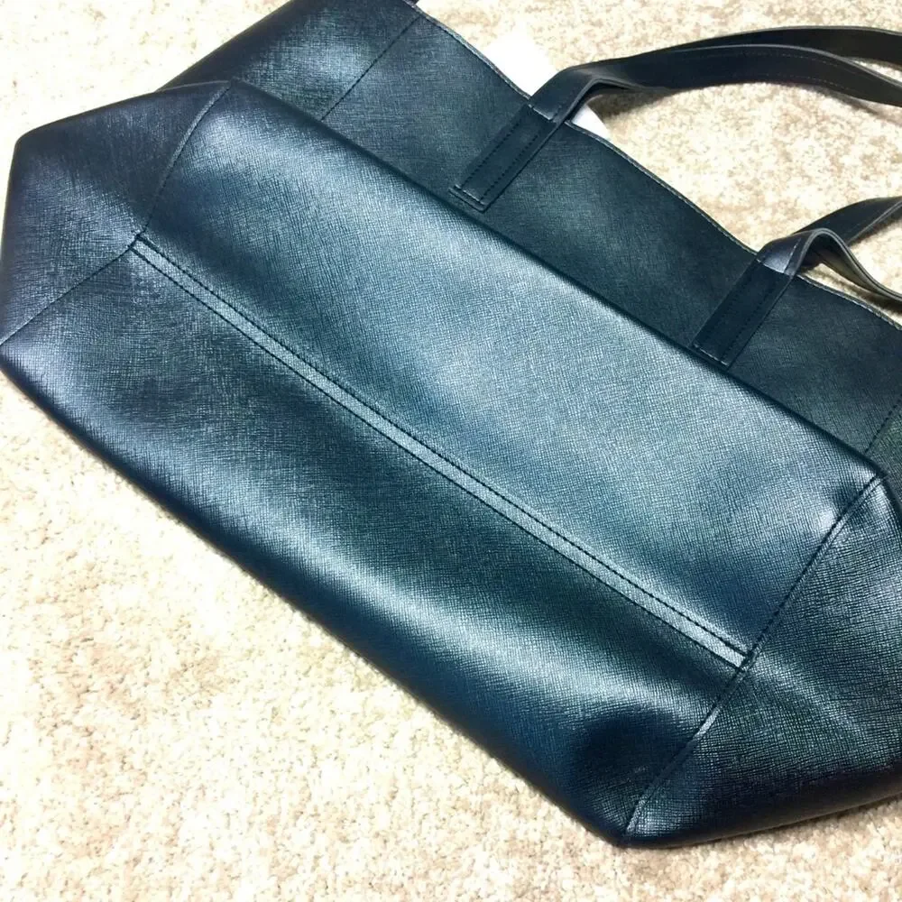 Black Tote Bag Large with Front Pocket - Picture 4 of 6